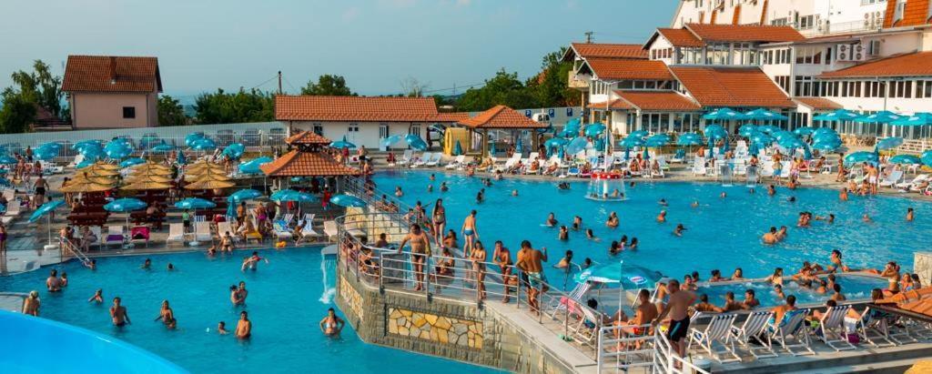 Odmaraliste Vidik Hotel Lazarevac Екстериор снимка